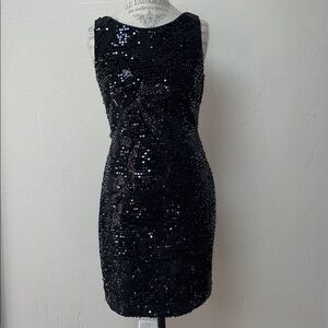 Black Sequin Open Back Dress 🖤